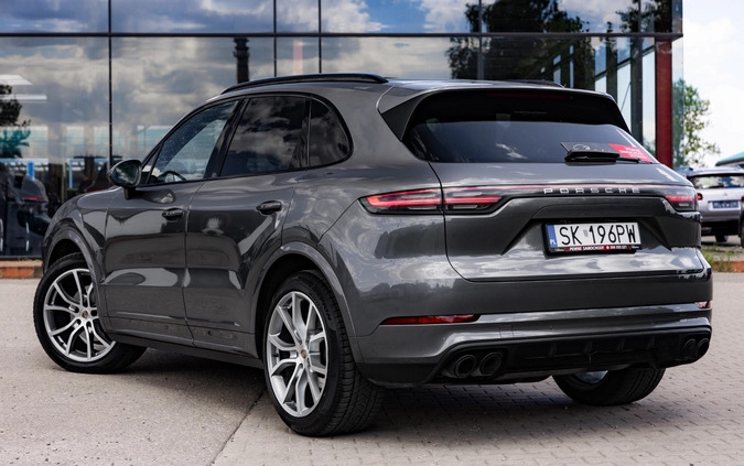 Porsche Cayenne cena 299900 przebieg: 91681, rok produkcji 2019 z Golczewo małe 781